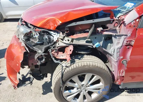 2015 Toyota Rav4 Limited z USA, uszkodzony, nr VIN JTMDFREV9FD175065